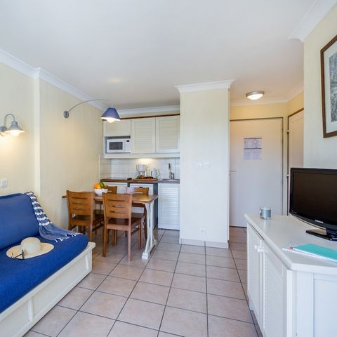 APPARTEMENT 4 personnes - Appartement 4 personnes – 1 chambre – Balcon - Côté rue