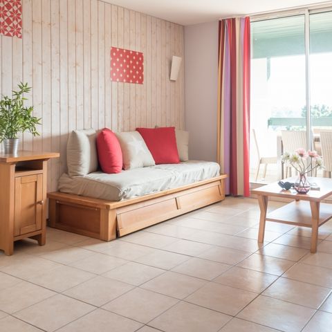 Appartement 7 personnes - 1 chambre + 1 coin nuit - Vue sur le golf