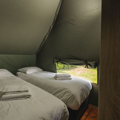TENTE 4 personnes - Hébergement de luxe