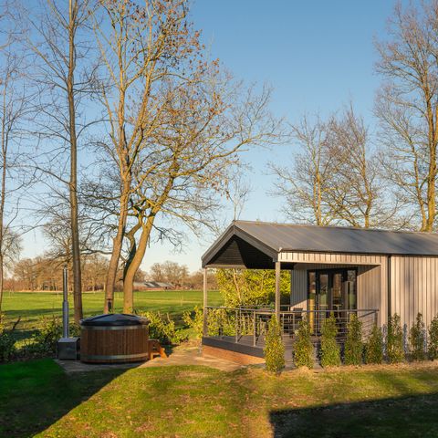 CHALET 4 personnes - Meadowview avec bain à remous