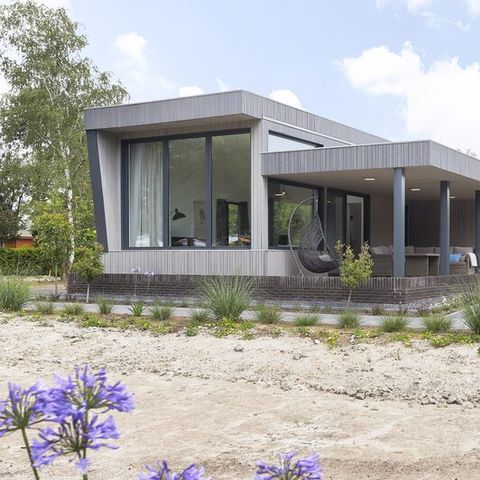 LODGE 4 personnes - Forest Lodge Plus avec bain à remous