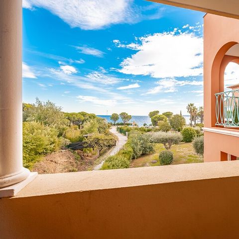 Appartement 4 personnes - 1 chambre - Terrasse ou balcon - Vue sur la mer - Climatisé