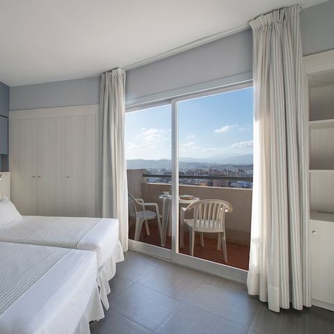 Chambre 2 personnes - Chambre Individuelle - Balcon