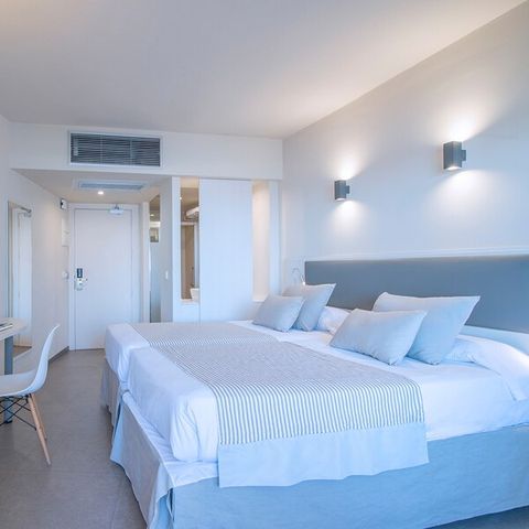 Chambre 2 personnes - Chambre Individuelle - Balcon