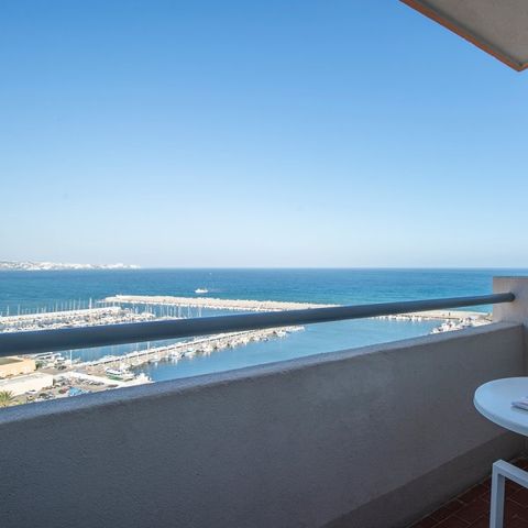 Chambre 2 personnes - Chambre supérieure climatisée avec vue sur la mer