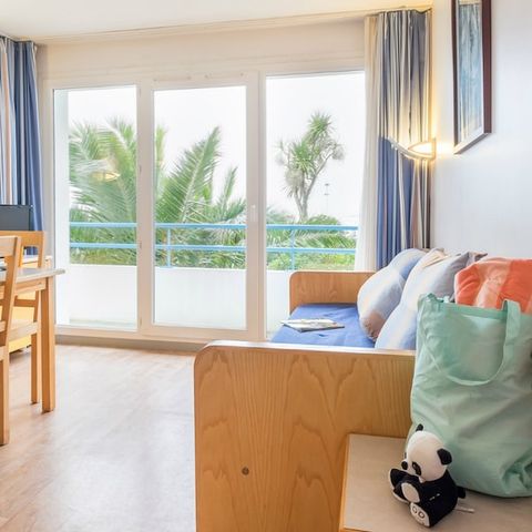 Appartement 6 personnes - 1 chambre - 1 coin - Nuit - Balcon