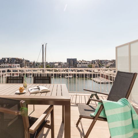 Appartement 6 personnes - 2 chambres - Terrasse ou balcon - Bâtiments portuaires