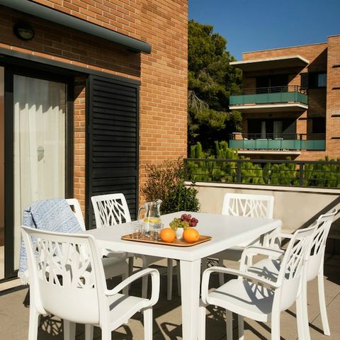 Appartement 6 personnes - 2 CHAMBRES - TERRASSE SPACIEUSE
