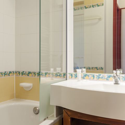 APPARTEMENT 4 personnes - - 1 chambre - Vue sur la montagne