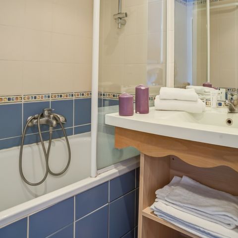 APPARTEMENT 4 personnes - - 1 alcôve pour dormir