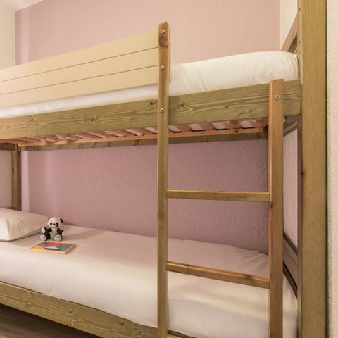 APPARTEMENT 4 personnes - - 1 alcôve de couchage - Climatisée