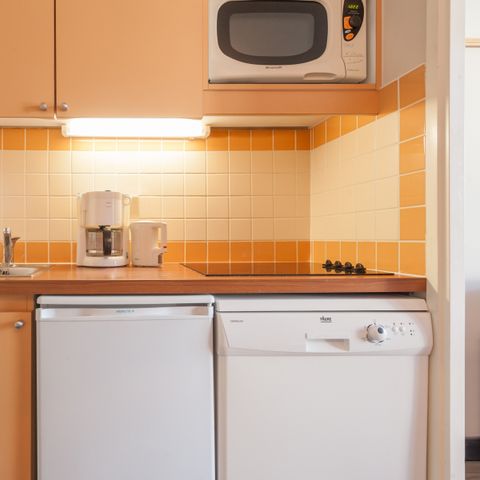 APPARTEMENT 4 personnes - - 1 alcôve de couchage - Terrasse ou balcon