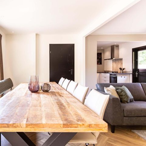 MAISON 10 personnes - Villa Wellness (bain à remous)