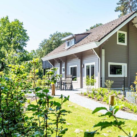 MAISON 10 personnes - Villa Wellness (bain à remous)