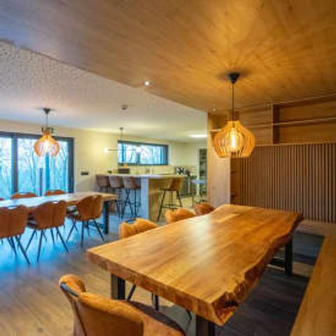 MAISON 24 personnes - Gite DDS