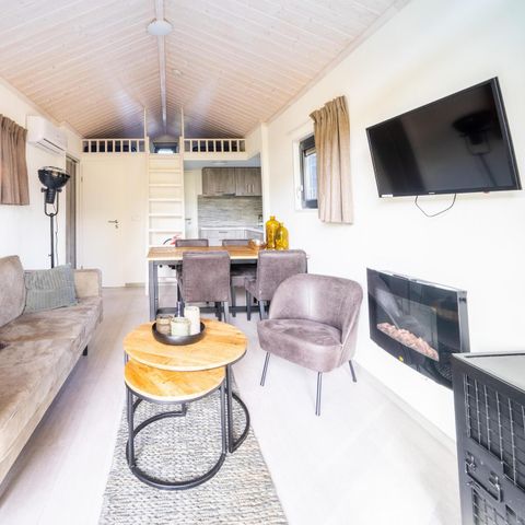 HÉBERGEMENT INSOLITE 4 personnes - Petite maison 2+2