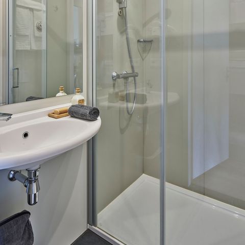 APPARTEMENT 5 personnes - Suite familiale spacieuse | 2 adultes - 3 enfants