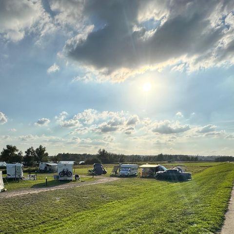 Emplacement - Aire de stationnement pour camping-cars « Comfort »