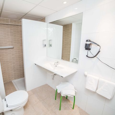 Appartement 6 personnes - 2 chambres - Balcon