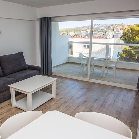 Appartement 6 personnes - 2 chambres - Balcon