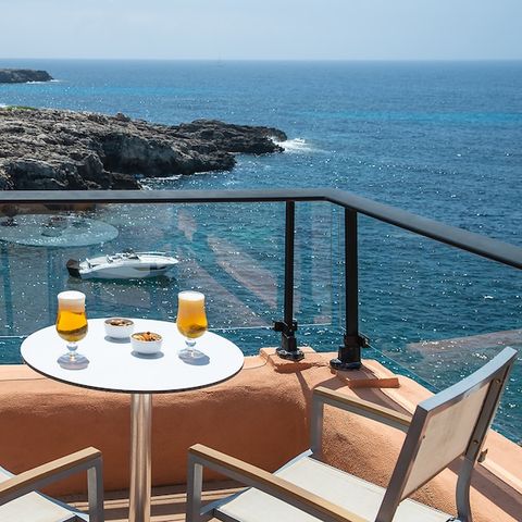 CHAMBRE 2 personnes - Terrasse ou Balcon - Vue Mer - Petit-déjeuner inclus