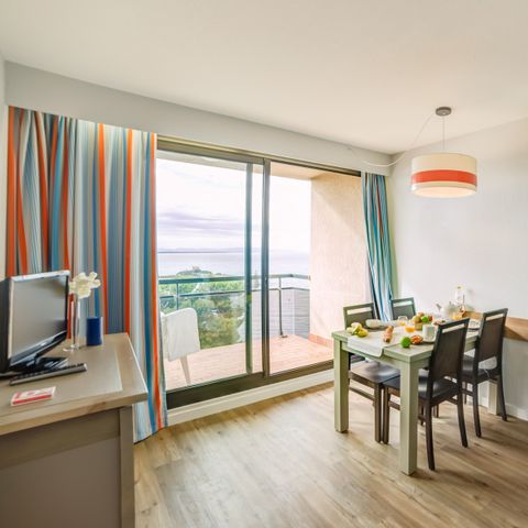Studio 4 personnes - 1 alcôve de couchage - Terrasse ou balcon