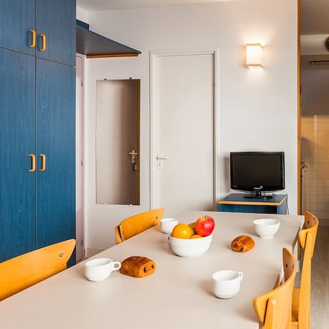 APPARTEMENT 6 personnes - - 2 chambres - Terrasse - Rez-de-chaussée