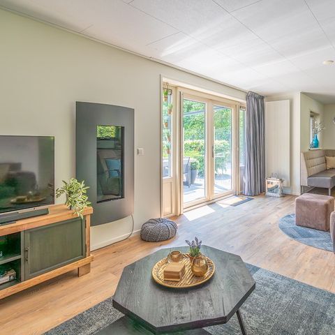 MAISON 8 personnes - Perle blanche