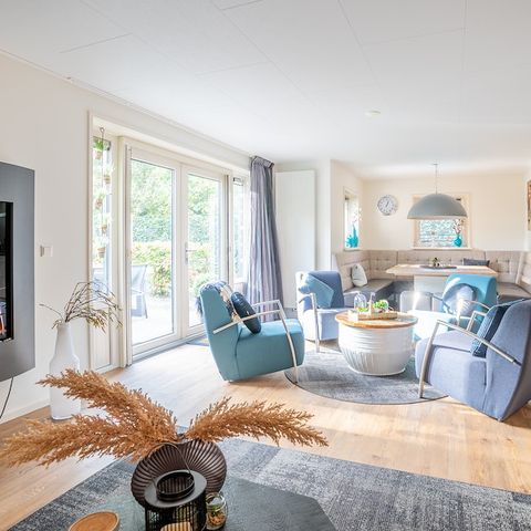 MAISON 8 personnes - Perle blanche