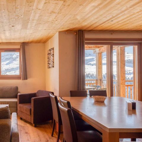 Appartement pour groupe 10 personnes - Aigle Noir