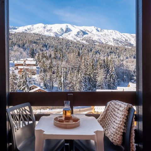 STUDIO 6 personnes - (max 4 adultes) - Cabine + Sleeper Vide - Vue sur les montagnes - Rénové