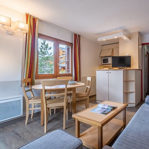 STUDIO 4 personnes - Studio 4 personnes - 1 coin nuit - Vue montagne