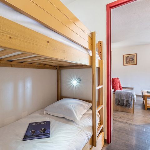 Studio 4 personnes - 1 coin - Nuit - Vue montagne