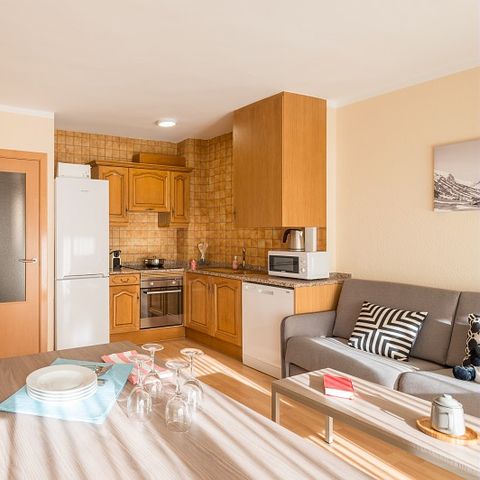 APPARTEMENT 5 personnes - (max 4 adultes) Standard