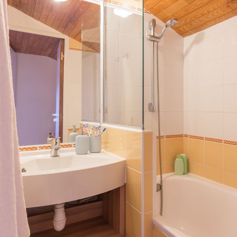 APPARTEMENT 6 personnes - (max 4 adultes) Standard
