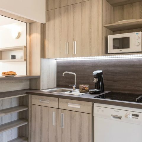 APPARTEMENT 5 personnes - (max 4 adultes) Studio Standard-Eco S1Y15D
