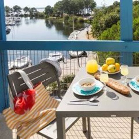 APPARTEMENT 4 personnes - Hourtin Duplex Du Port