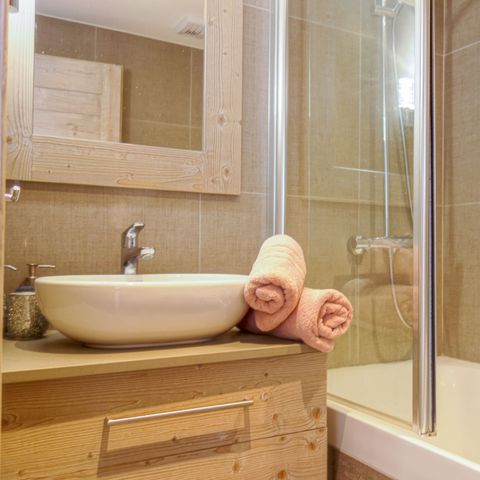 APPARTEMENT 8 personnes - Curling B Tour