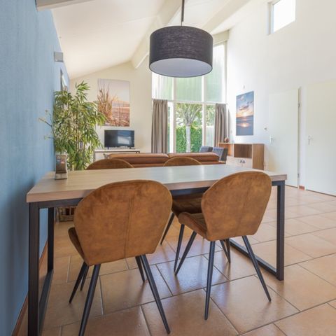 BUNGALOW 4 personnes - 65