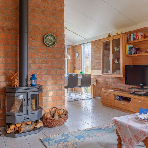 BUNGALOW 5 personnes - 011