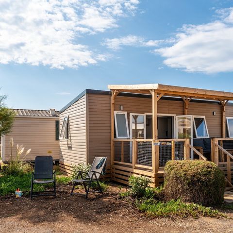 MOBILHOME 6 personnes - Mobil-home | Comfort XL | 3 Ch. | 6 Pers. | Terrasse surélevée | Clim. | TV