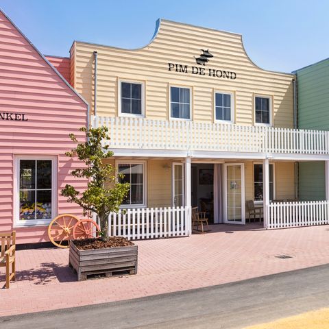 MAISON 10 personnes - Luxury Village Street Pim the Dog