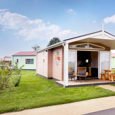 LODGE 4 personnes -  Stip le poney