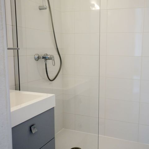 APPARTEMENT 4 personnes - 4p Parc de Pontaillac 2*