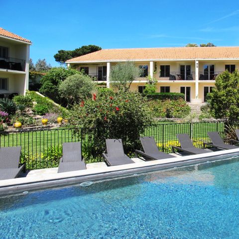 APPARTEMENT 2 personnes - Résidence Le Home, studio F2 (CAL128)
