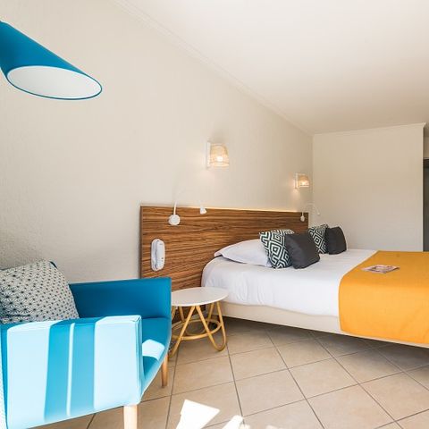 CHAMBRE 2 personnes - Chambre d'hôtel - Double - Terrasse ou balcon