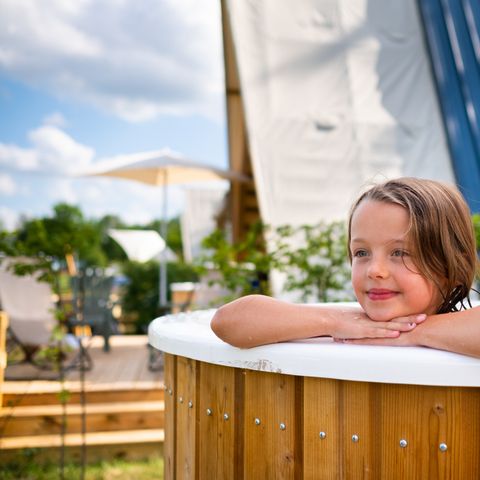 LODGE 4 personnes - Lodge Luxury Hottub Cabin