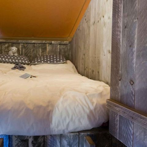 Tente en toile et en bois 8 personnes - Prime