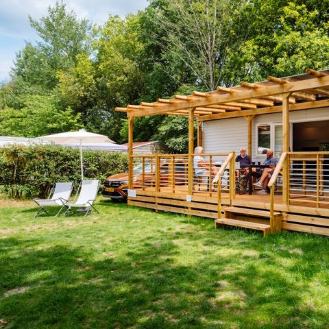 BUNGALOW 4 personnes - Midi suivant