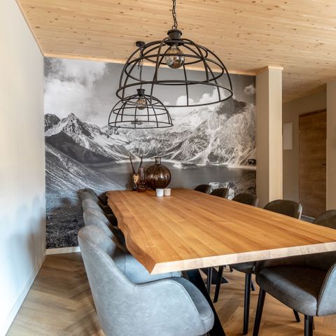 APPARTEMENT 9 personnes - Penthouse avec terrasse sur le toit près de la station de ski